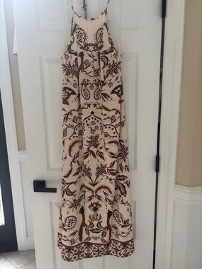 House of Harlow 1960 Cream Halter Maxi Dress Floral Print #resortwear #vacation